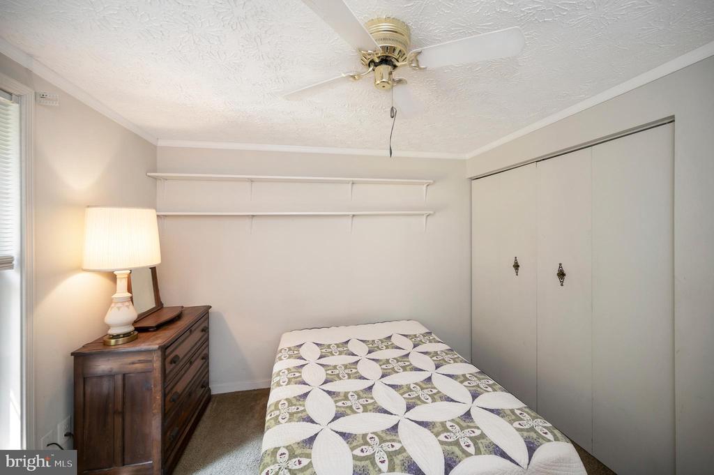 103 FLAGSTONE COURT