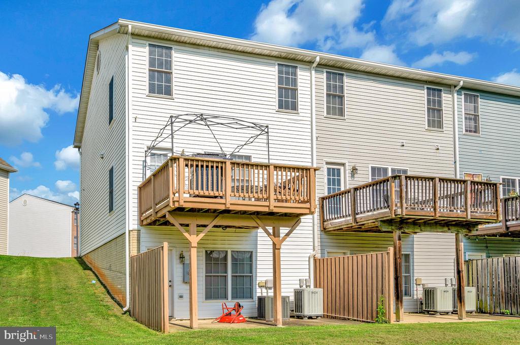 35102 SARA COURT