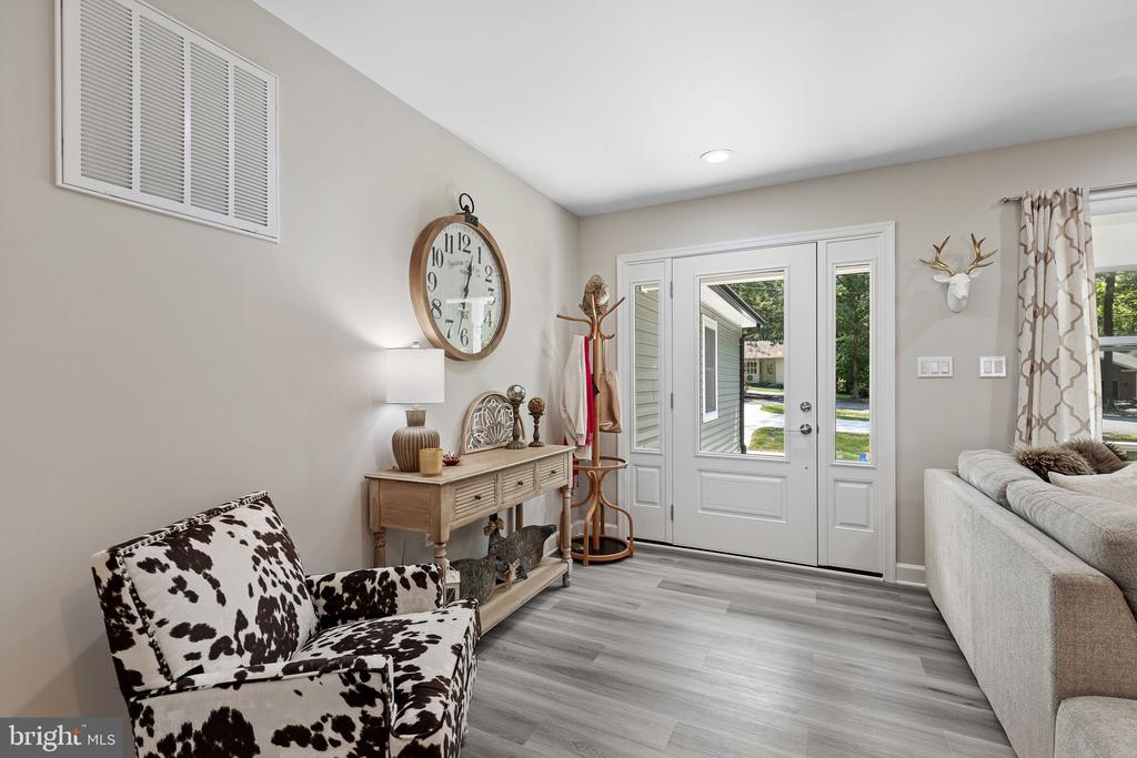 110 CARRIAGE COURT