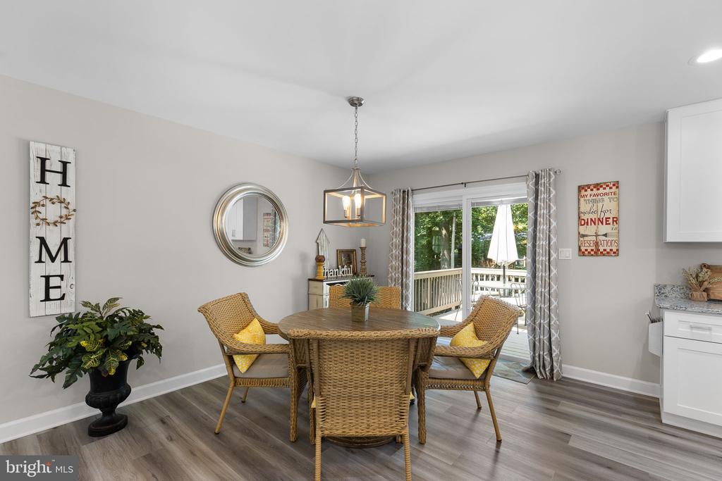 110 CARRIAGE COURT