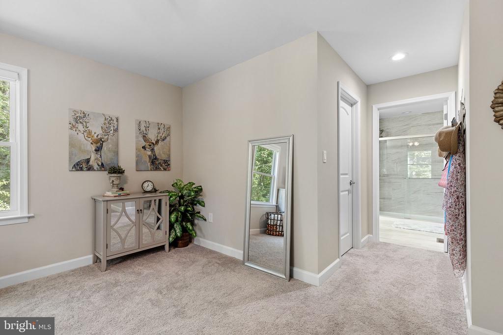 110 CARRIAGE COURT