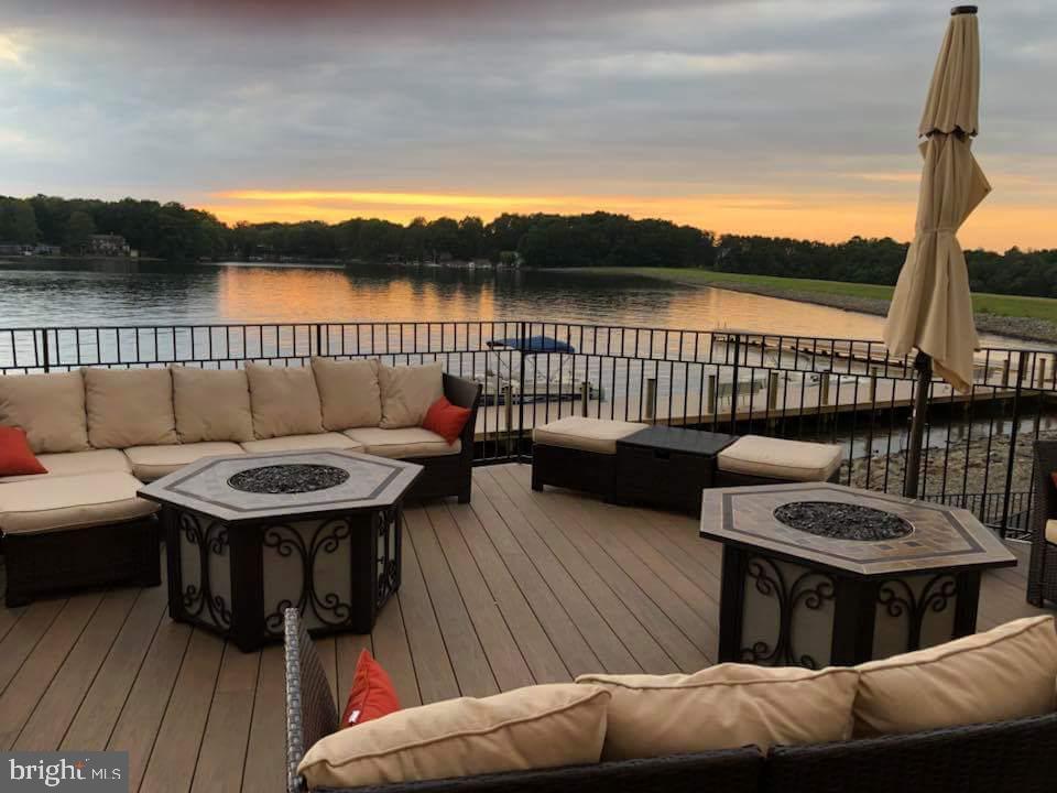 905 EASTOVER PARKWAY