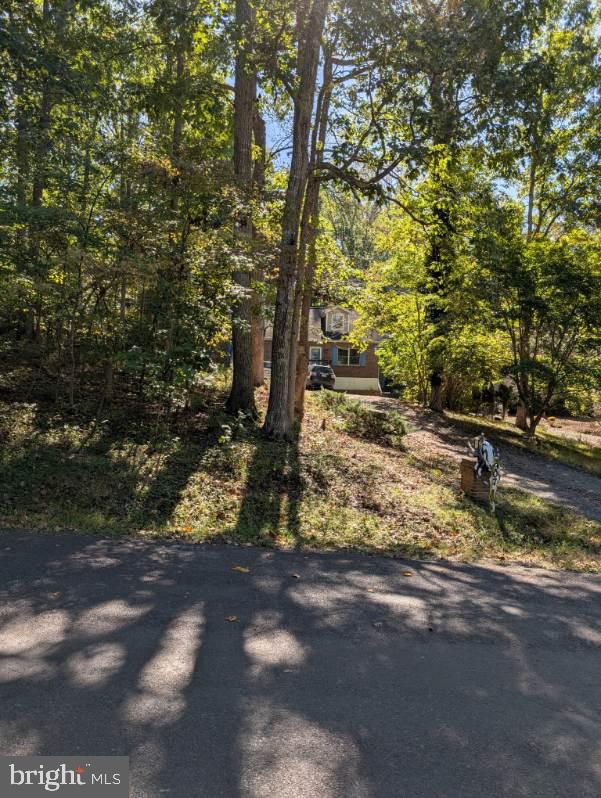 905 EASTOVER PARKWAY