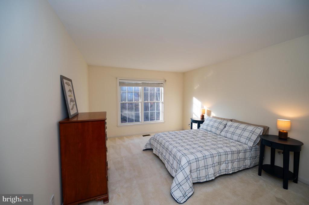 412 HAPPY CREEK ROAD