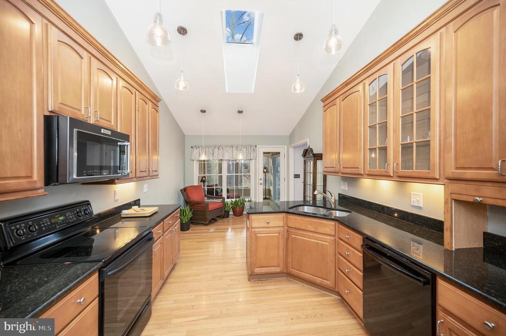 412 HAPPY CREEK ROAD