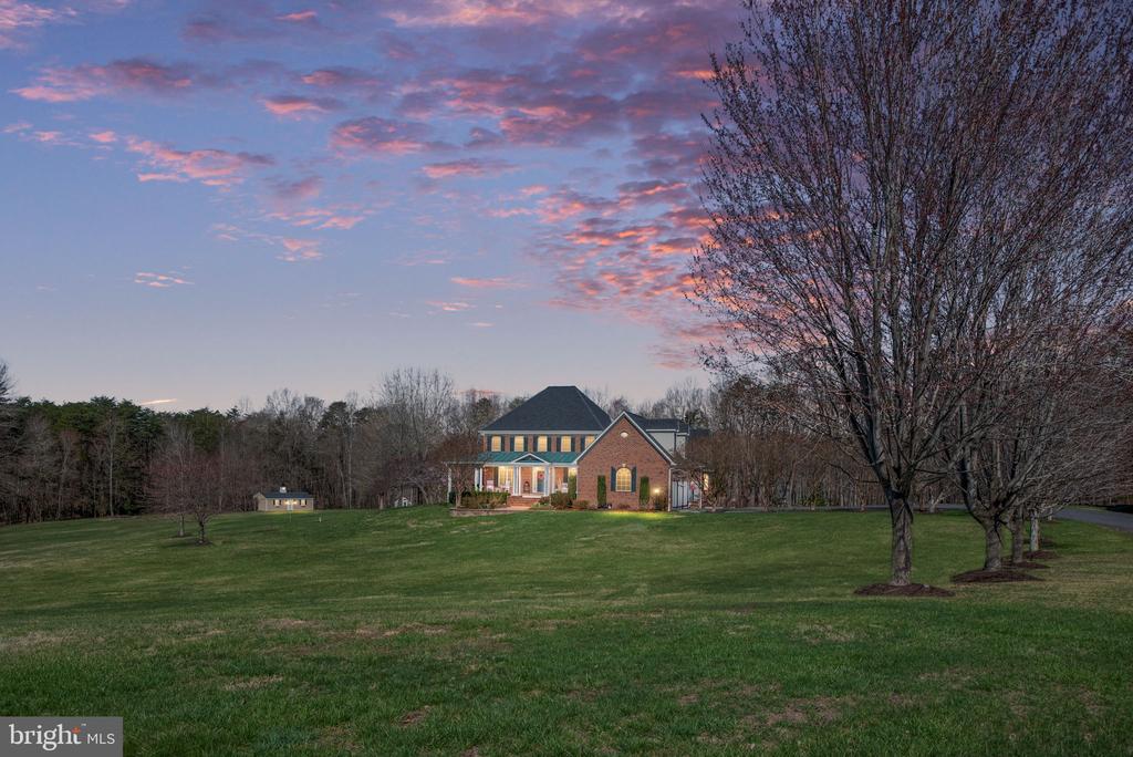 32299 Deep Meadow Ln