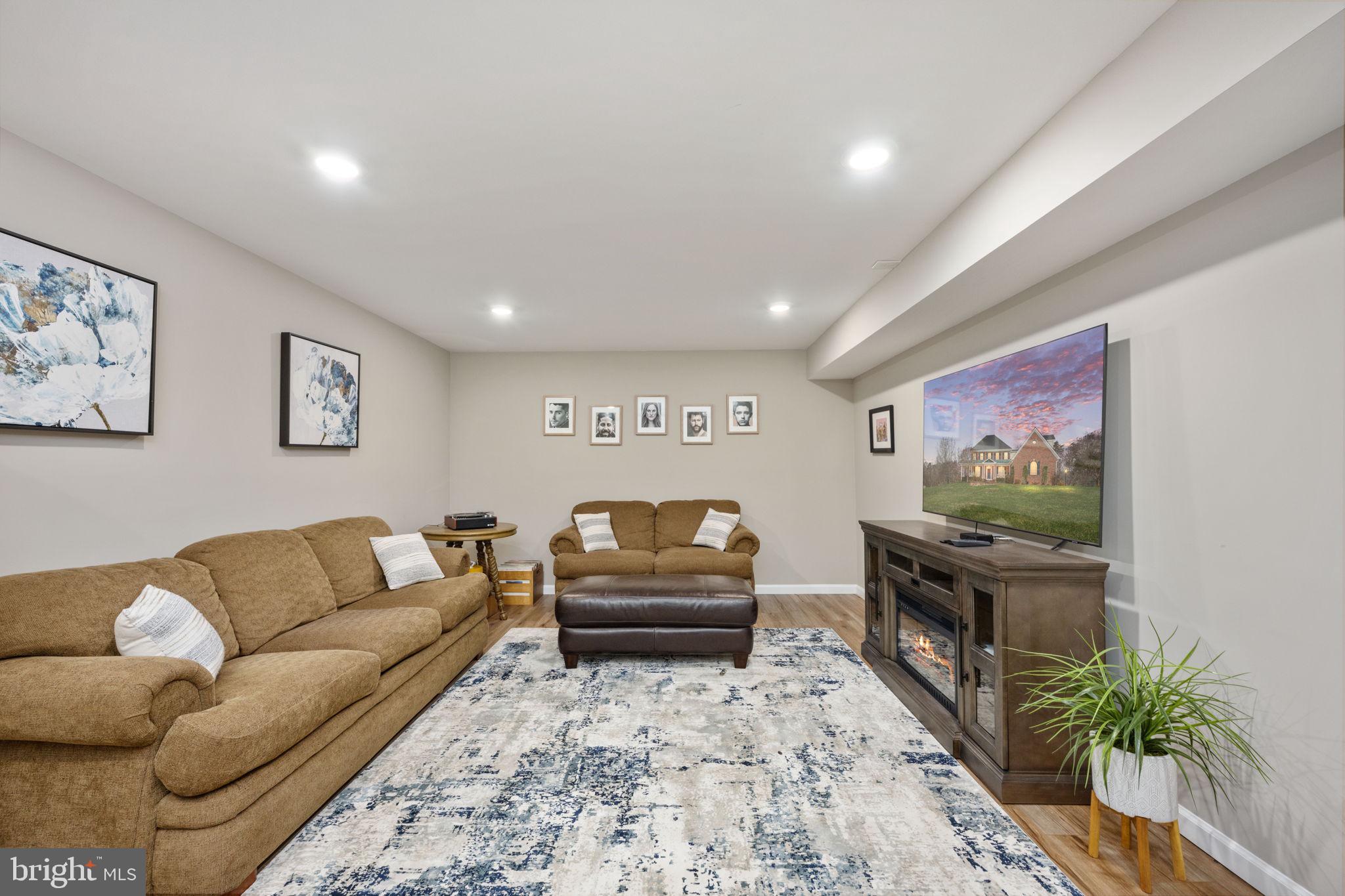 32299 Deep Meadow Ln