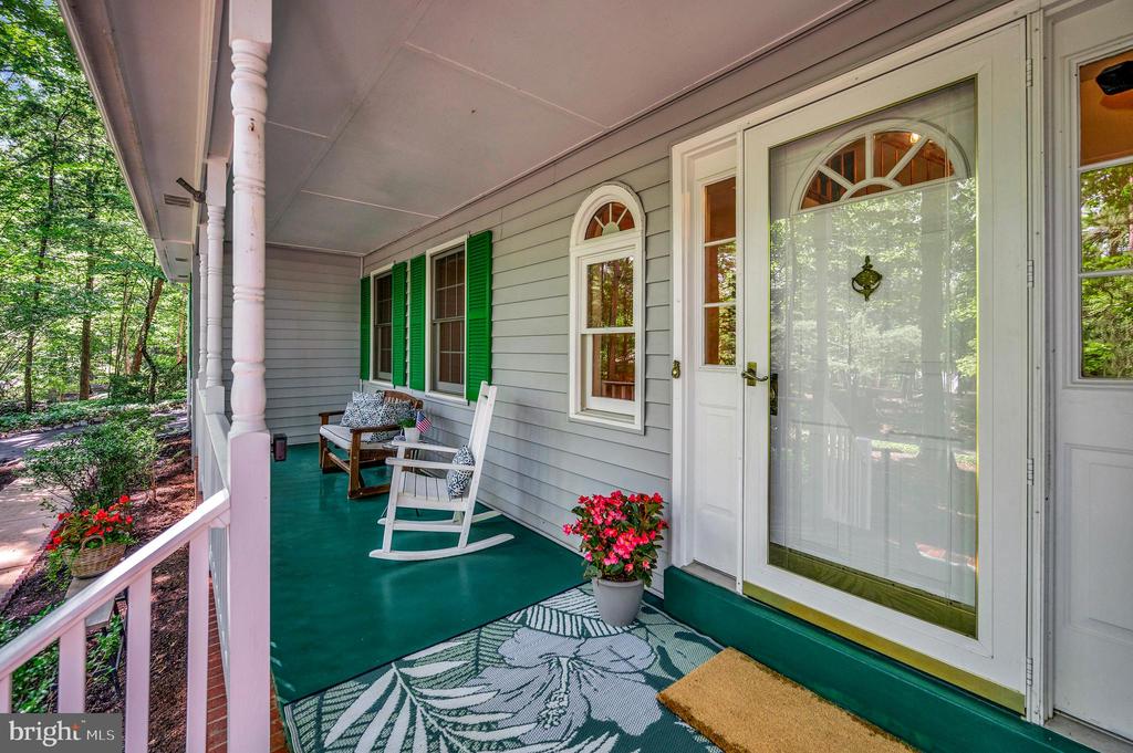 102 HILLSIDE DRIVE