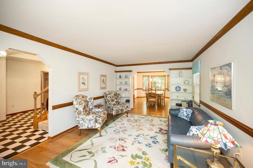 102 HILLSIDE DRIVE