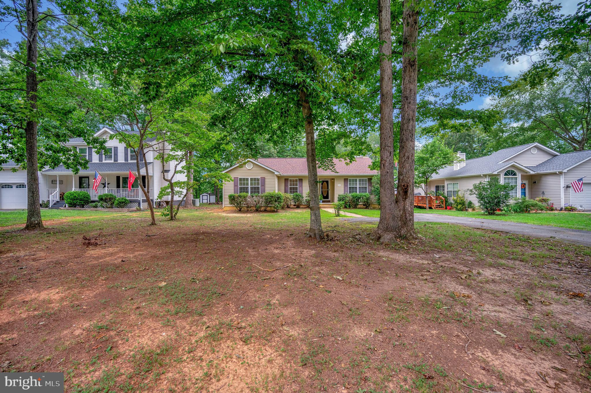 35305 WILDERNESS SHORES WAY