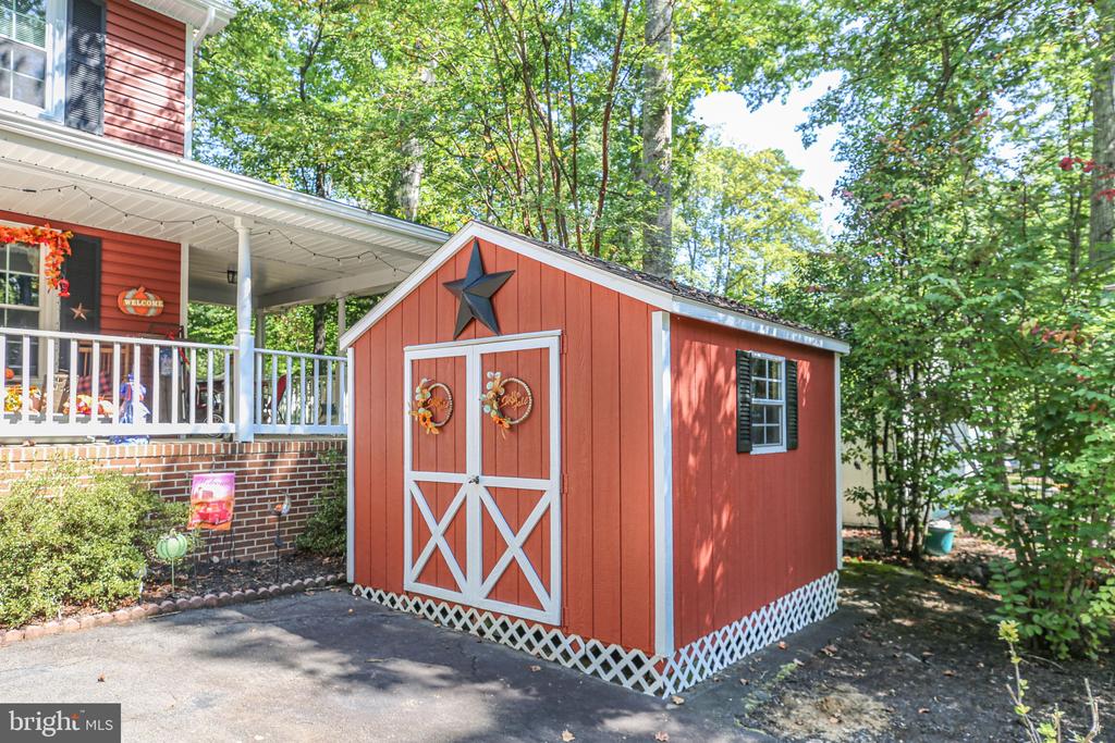 331 FAIRWAY DRIVE