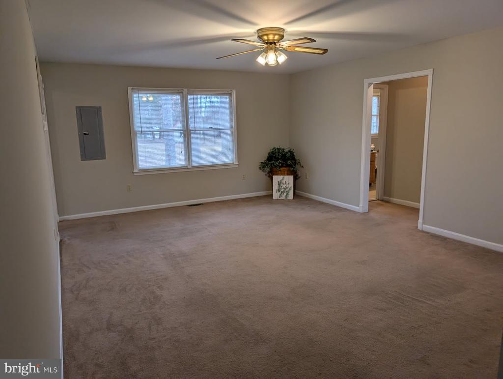 348 YORKTOWN BOULEVARD