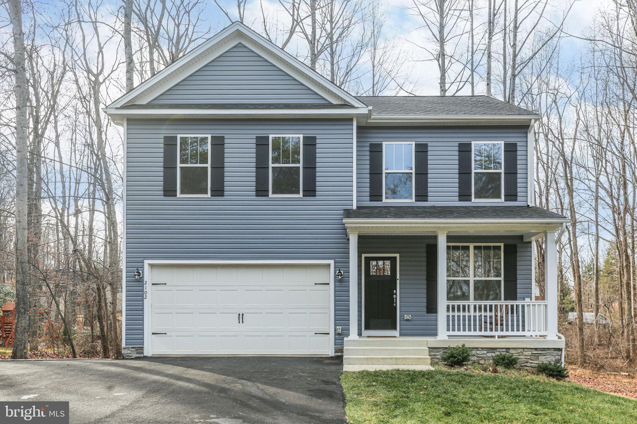 2102 LAKEVIEW PARKWAY