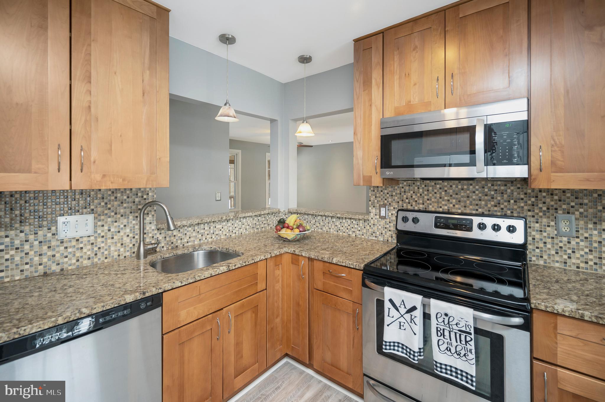 217 WASHINGTON STREET