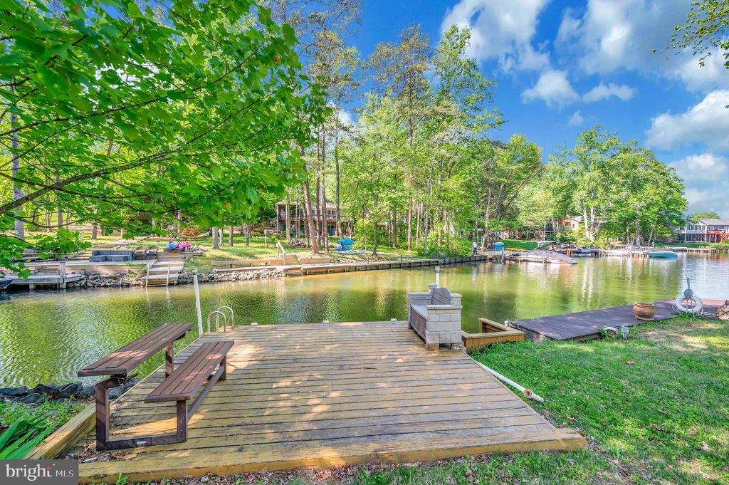 322 BIRCHSIDE CIRCLE