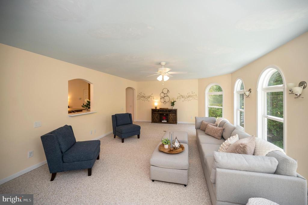 322 BIRCHSIDE CIRCLE