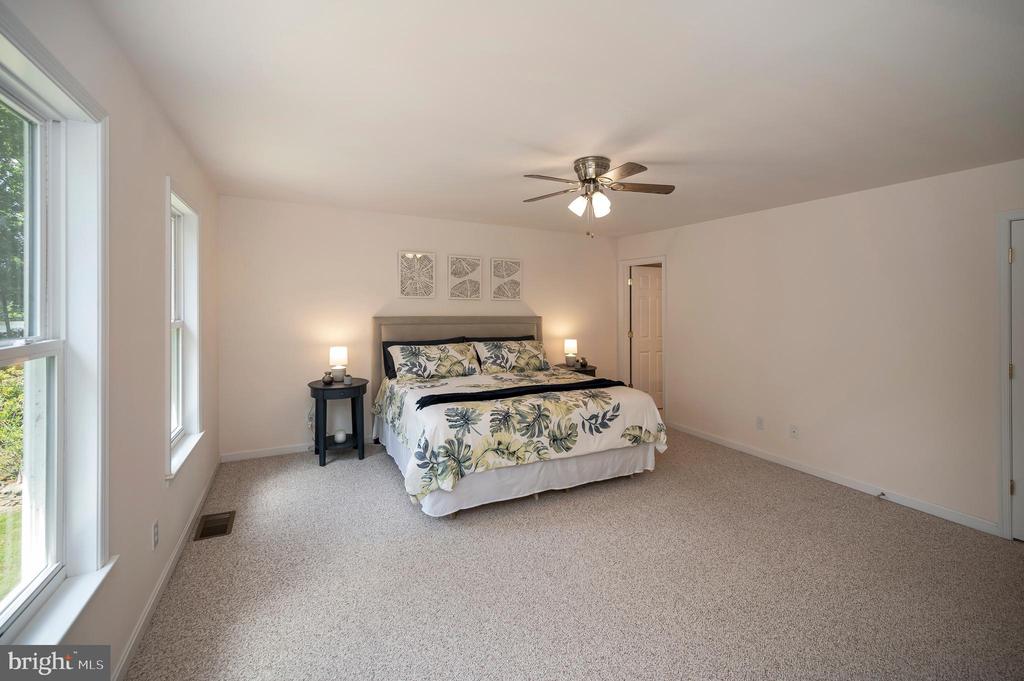 322 BIRCHSIDE CIRCLE