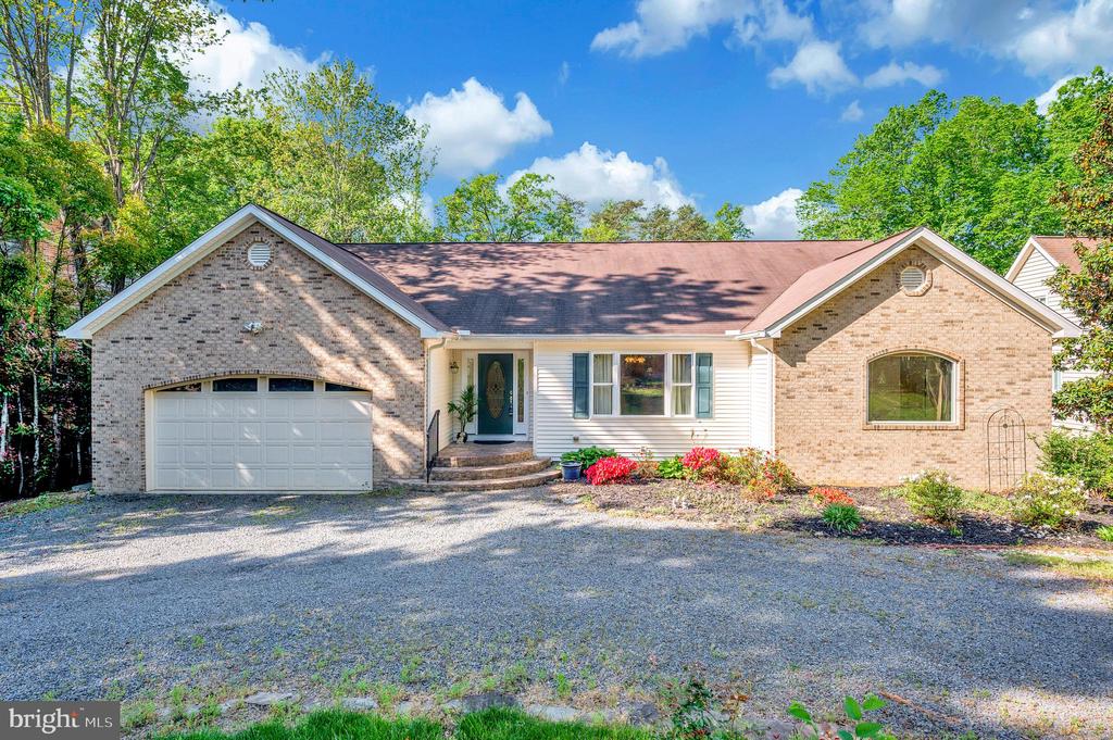 322 BIRCHSIDE CIRCLE