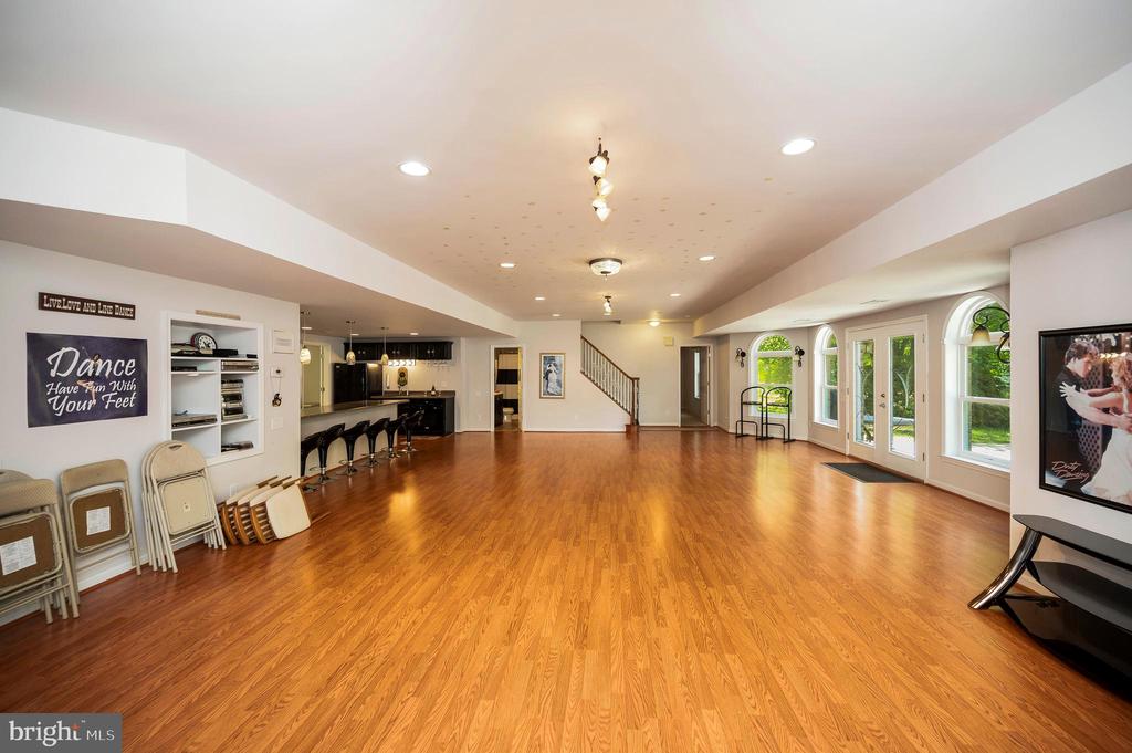 322 BIRCHSIDE CIRCLE