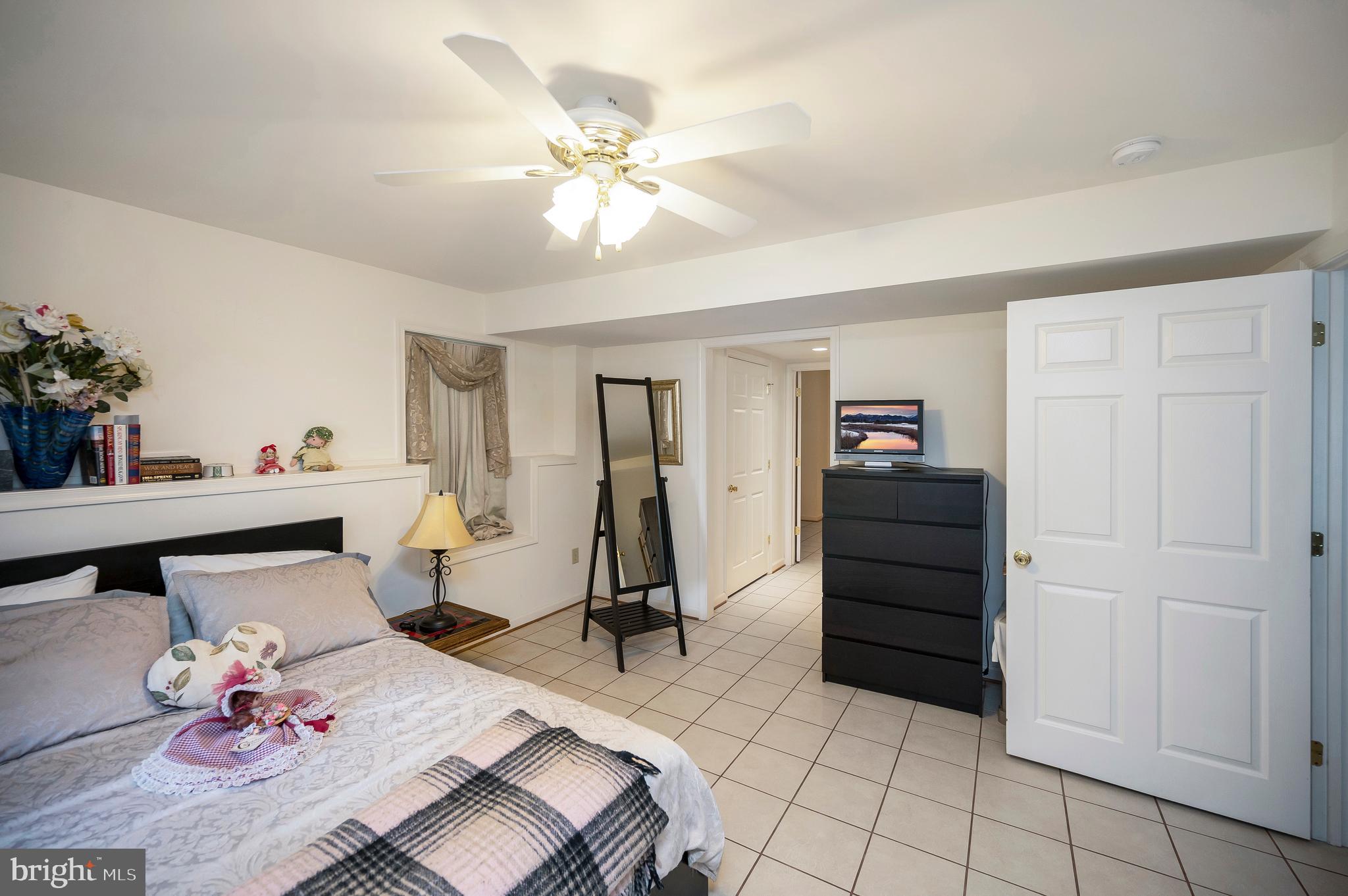 626 CORNWALLIS AVENUE