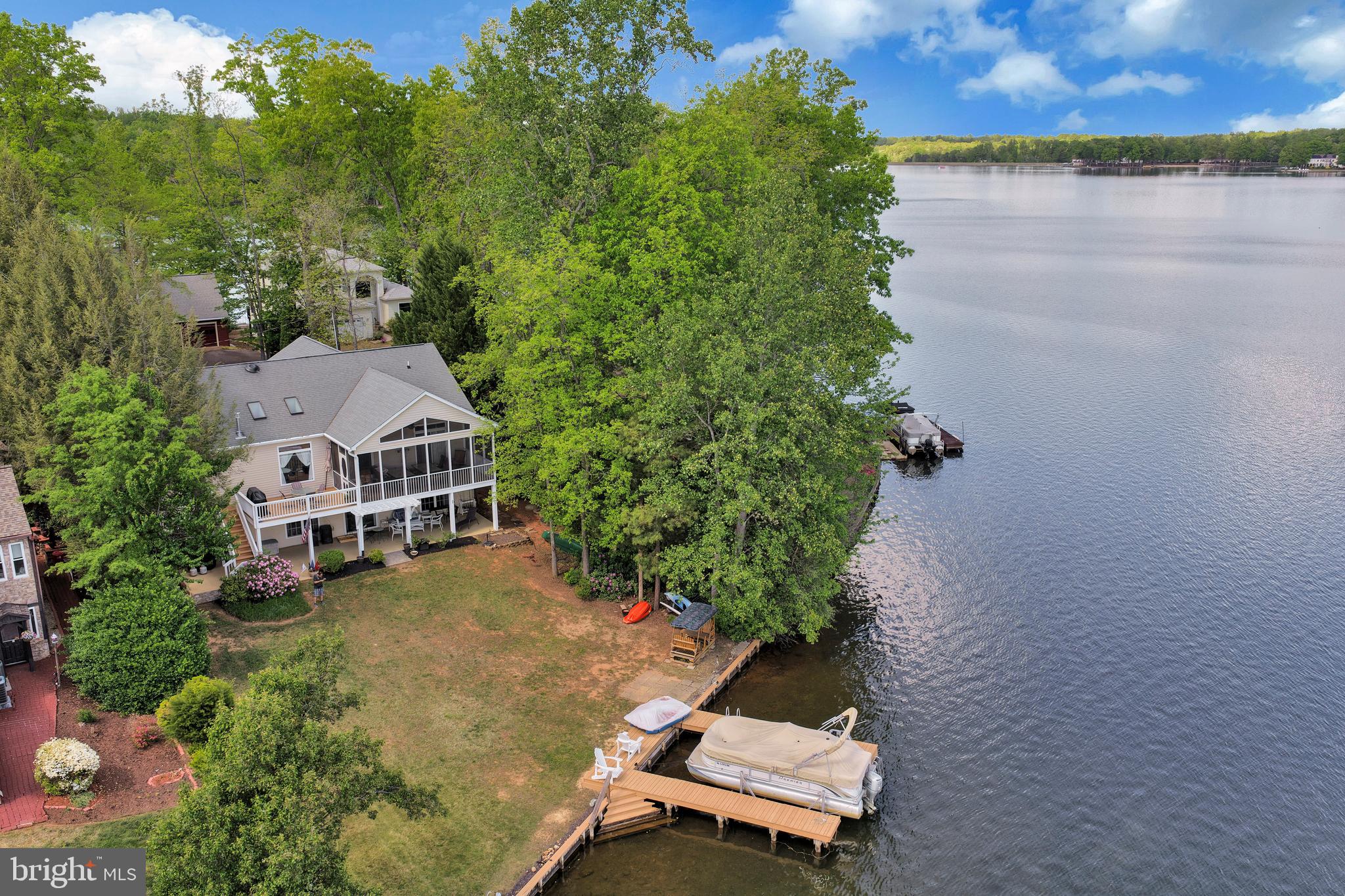 626 CORNWALLIS AVENUE