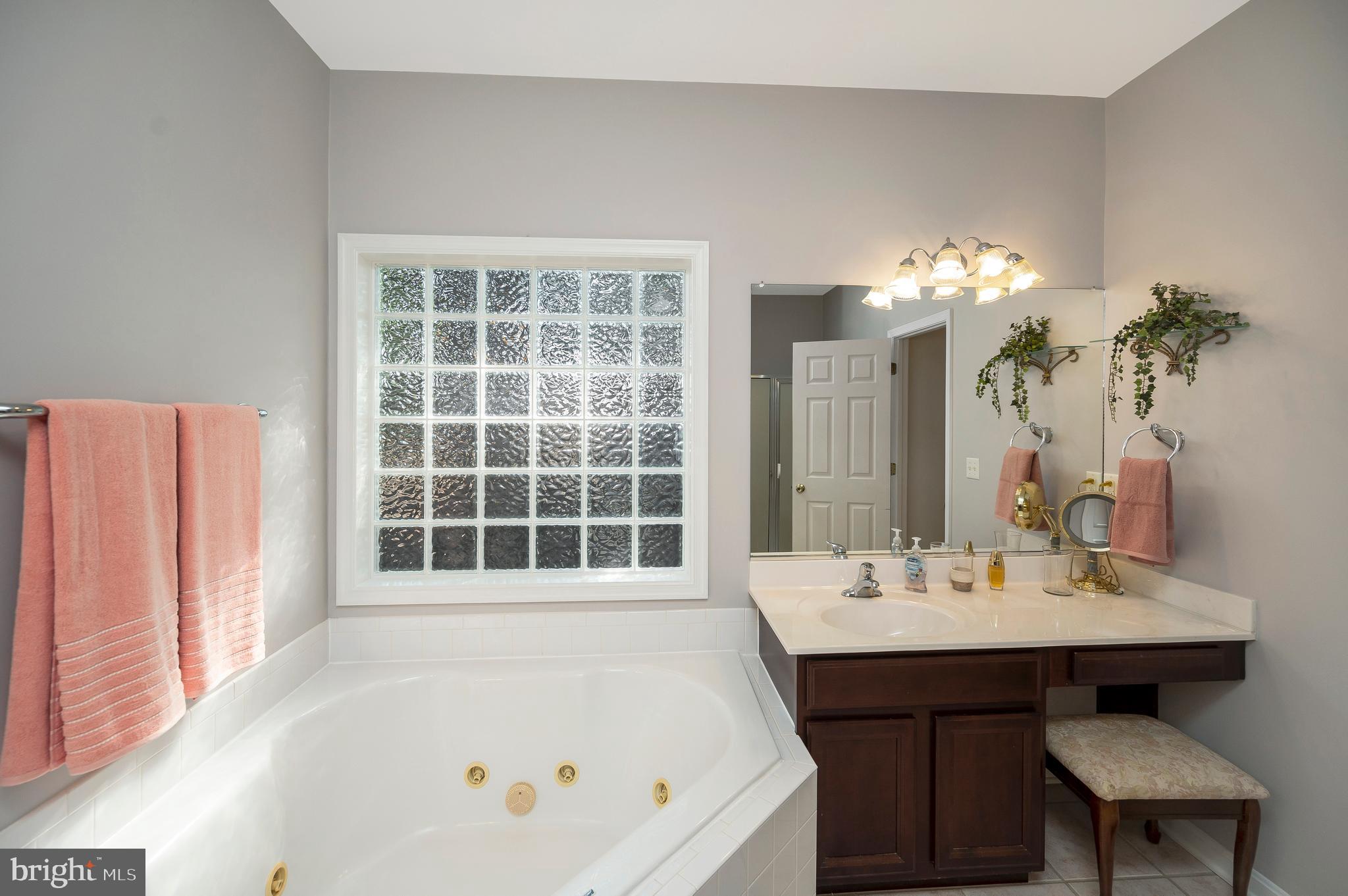 626 CORNWALLIS AVENUE