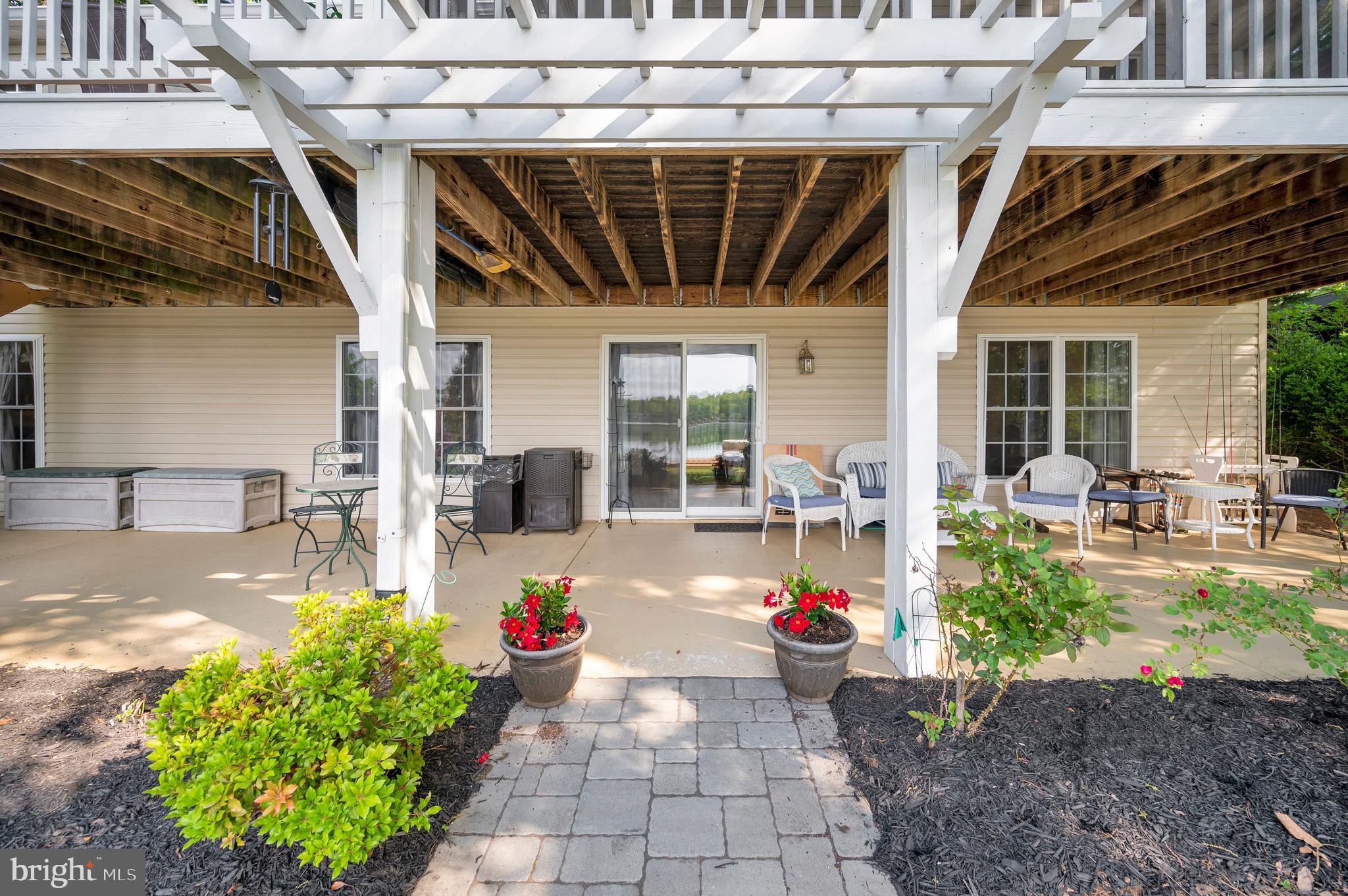 626 CORNWALLIS AVENUE