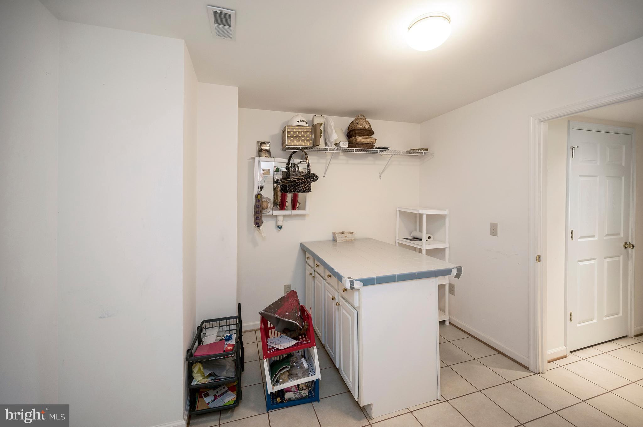 626 CORNWALLIS AVENUE