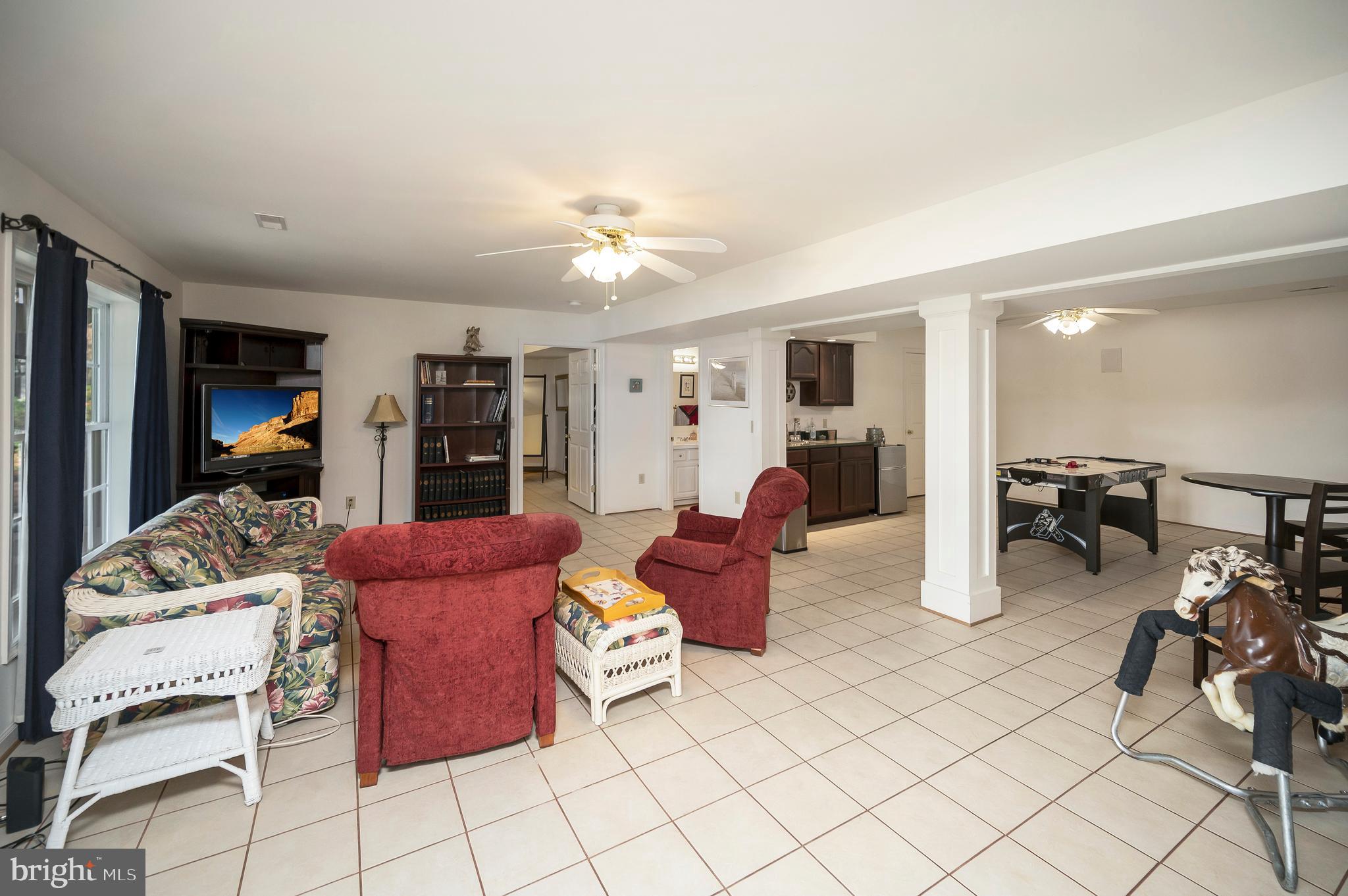 626 CORNWALLIS AVENUE