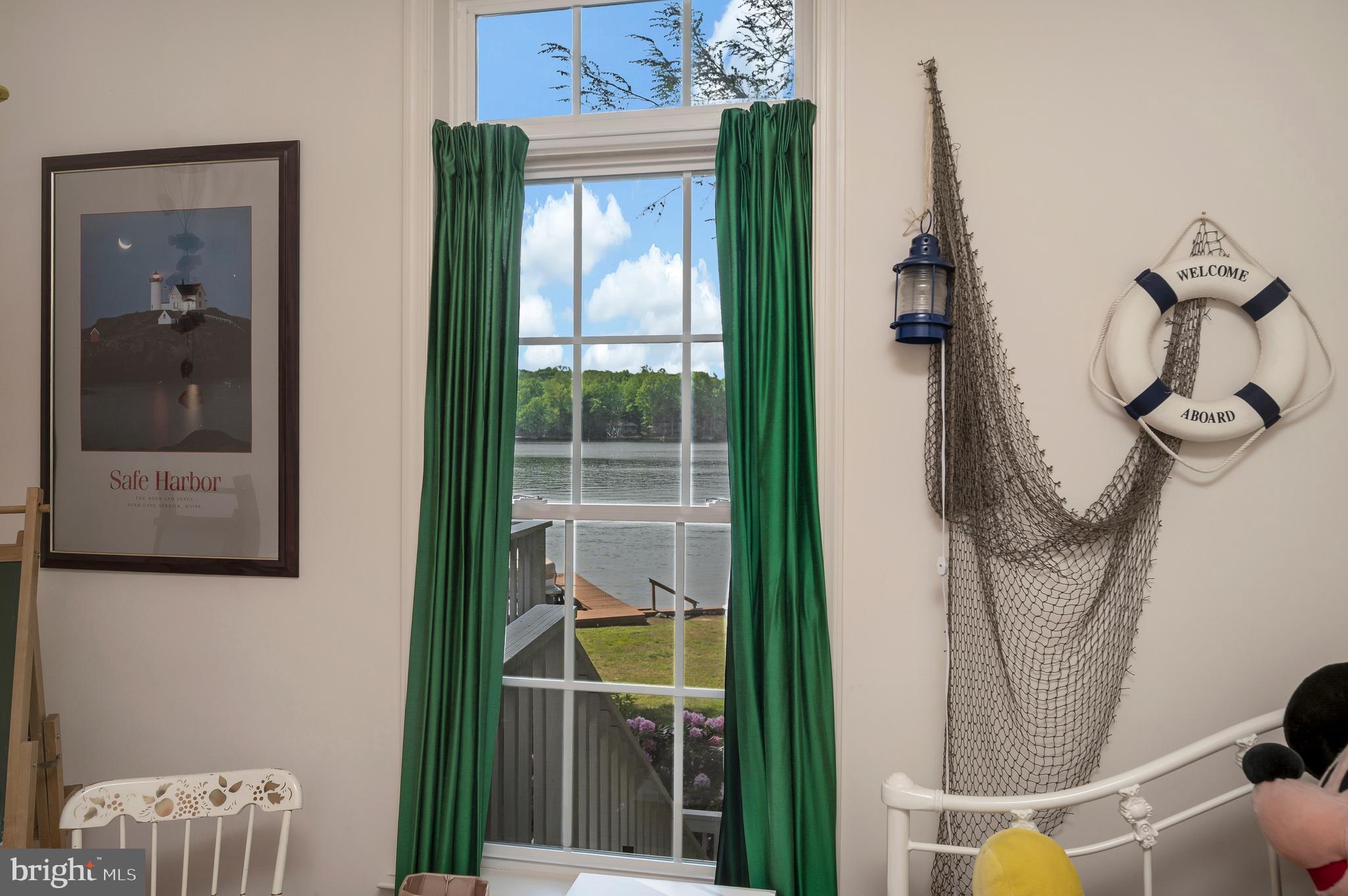 626 CORNWALLIS AVENUE