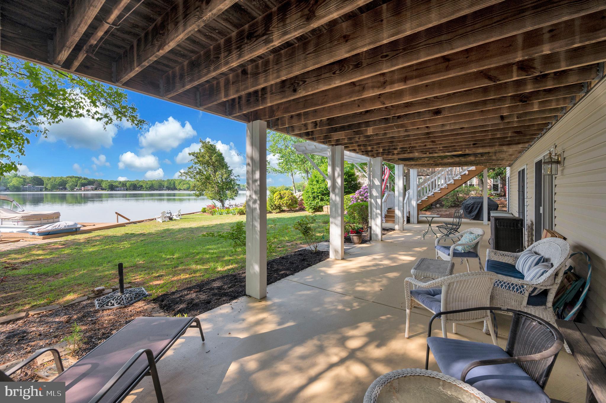 626 CORNWALLIS AVENUE