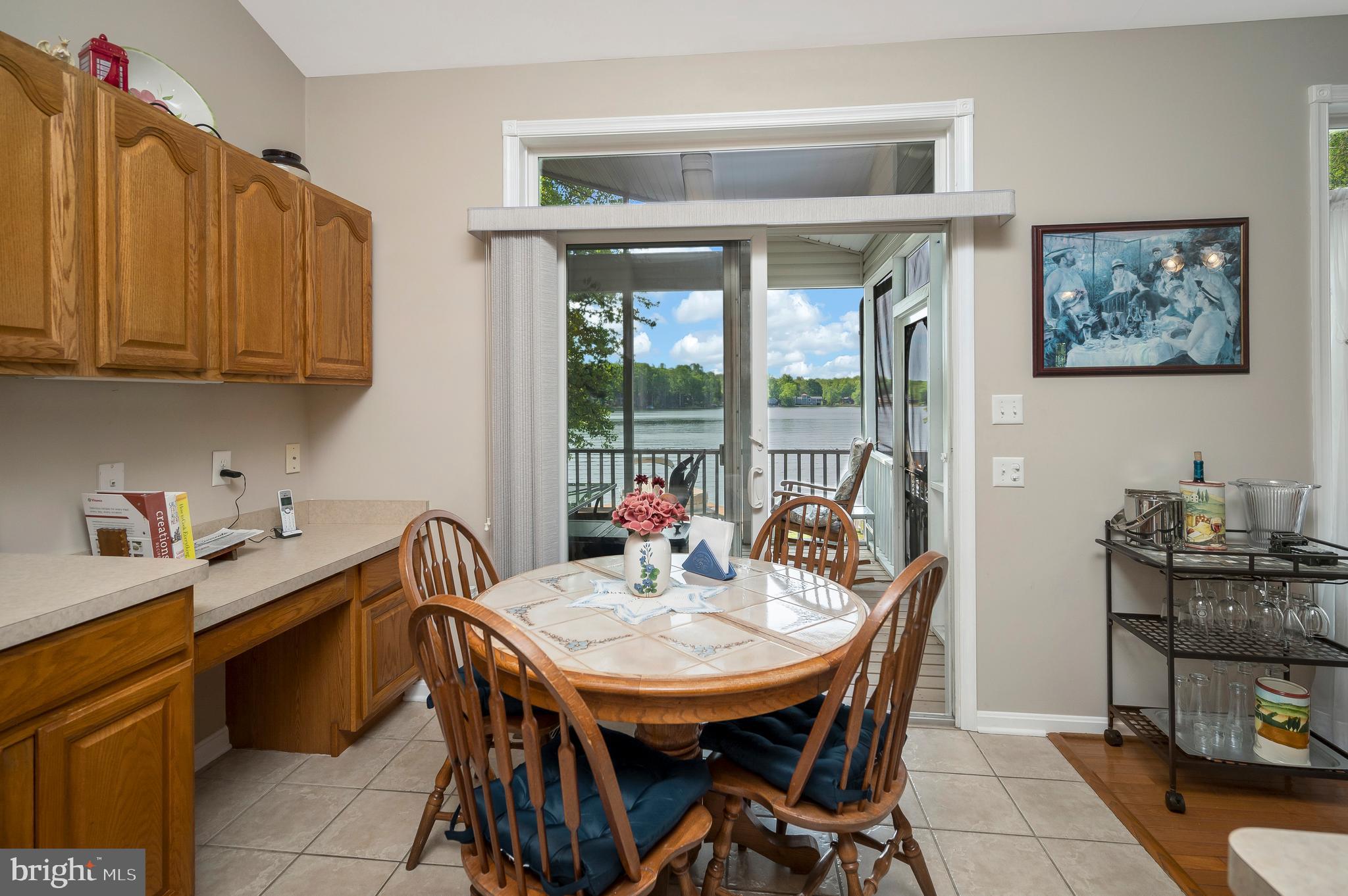 626 CORNWALLIS AVENUE