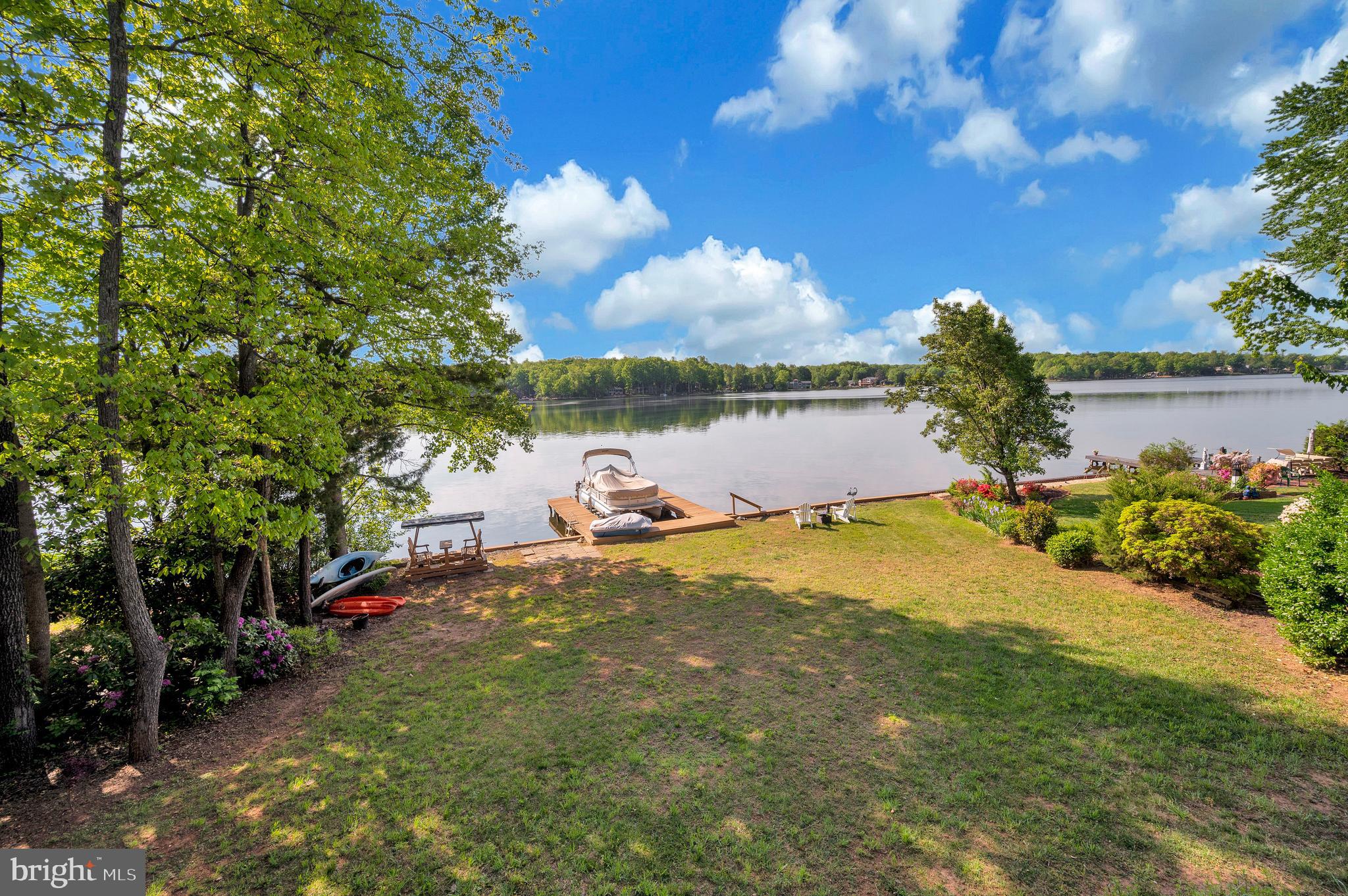 626 CORNWALLIS AVENUE