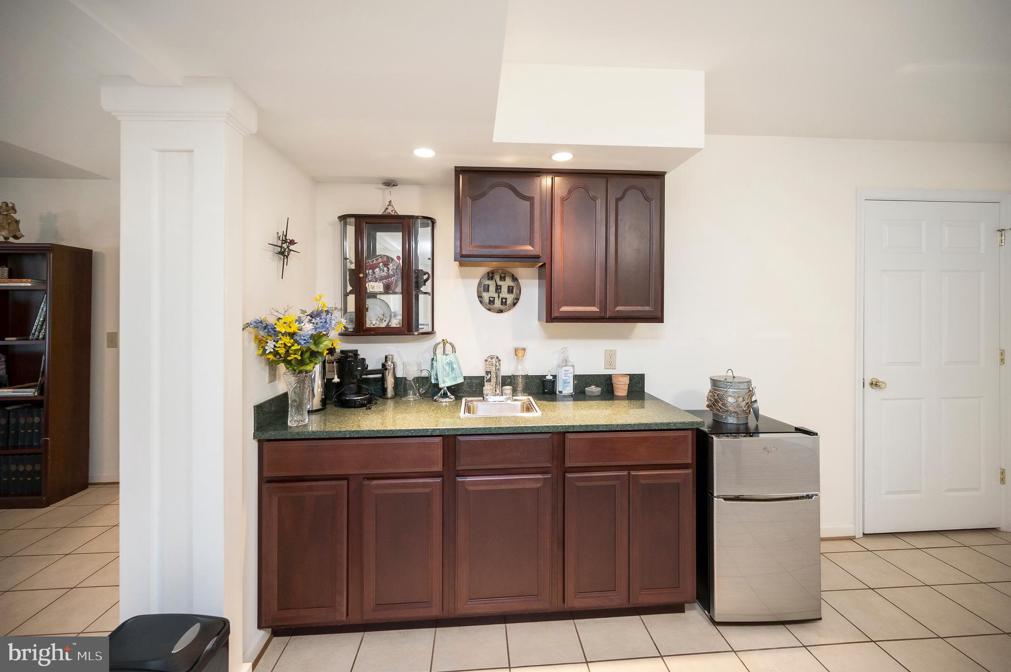 626 CORNWALLIS AVENUE