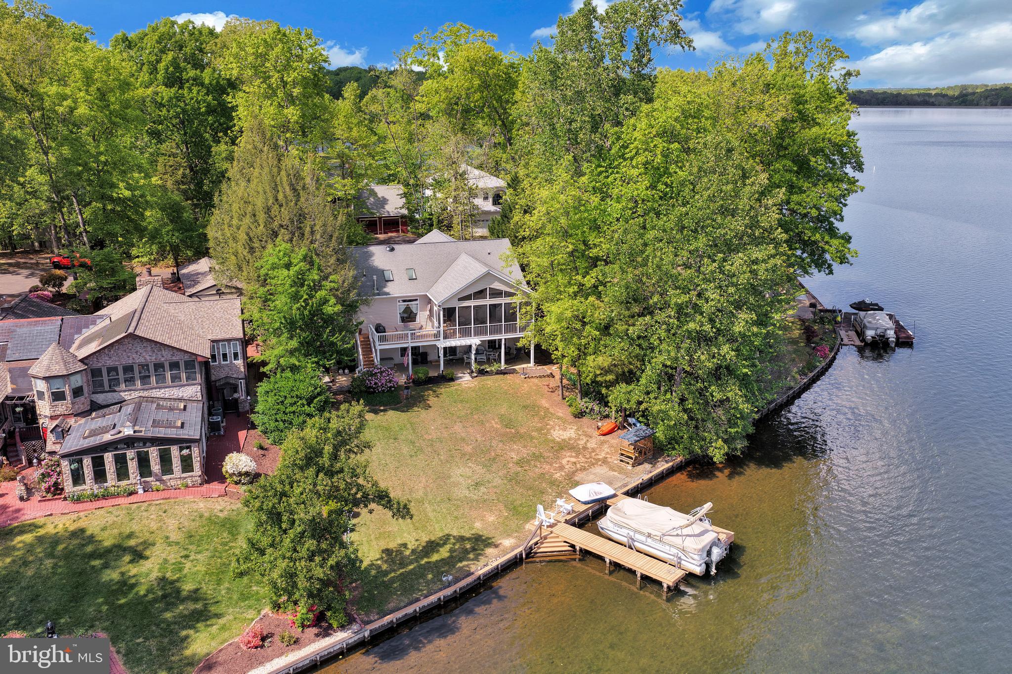 626 CORNWALLIS AVENUE