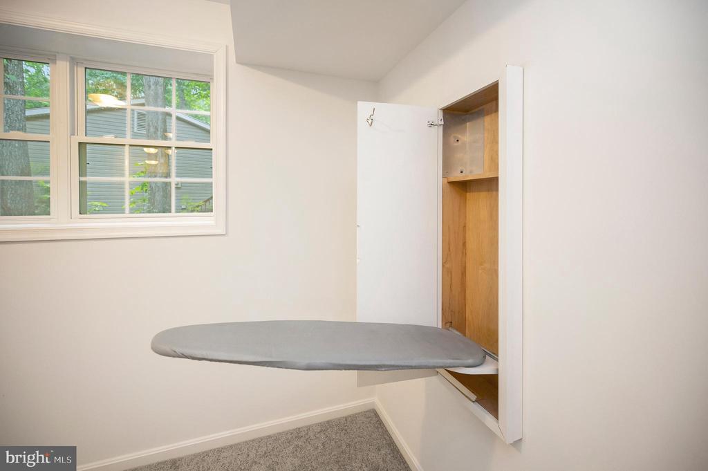 1115 EASTOVER PARKWAY