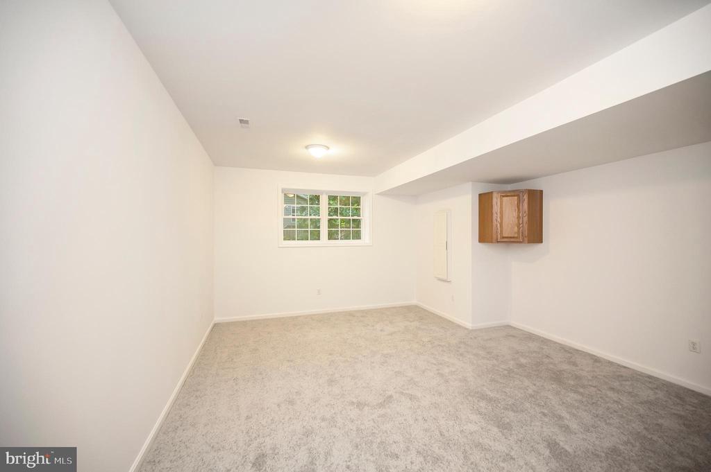 1115 EASTOVER PARKWAY