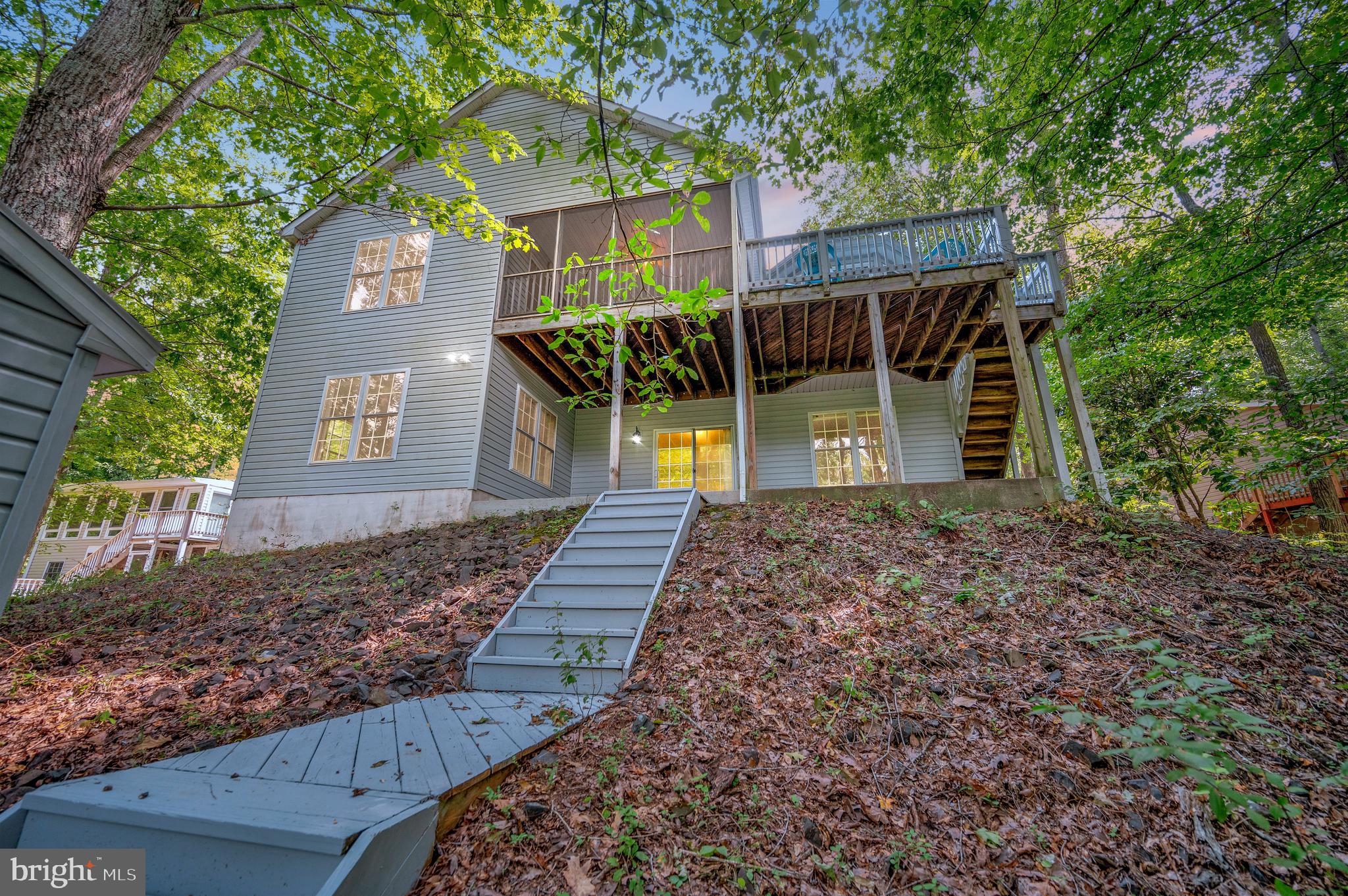 1115 EASTOVER PARKWAY