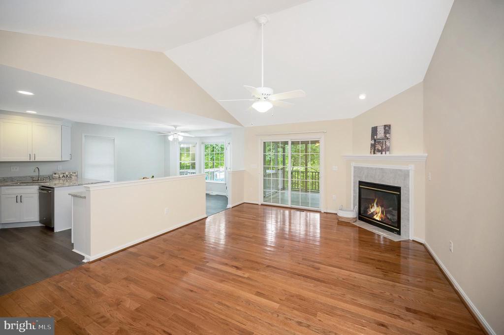 1115 EASTOVER PARKWAY