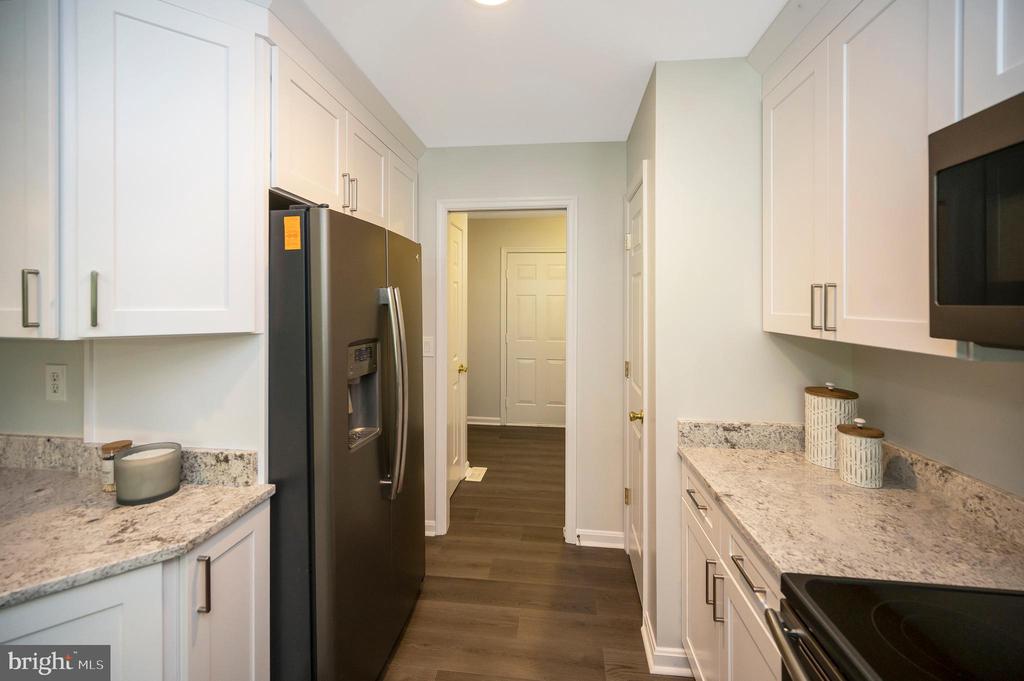 1115 EASTOVER PARKWAY