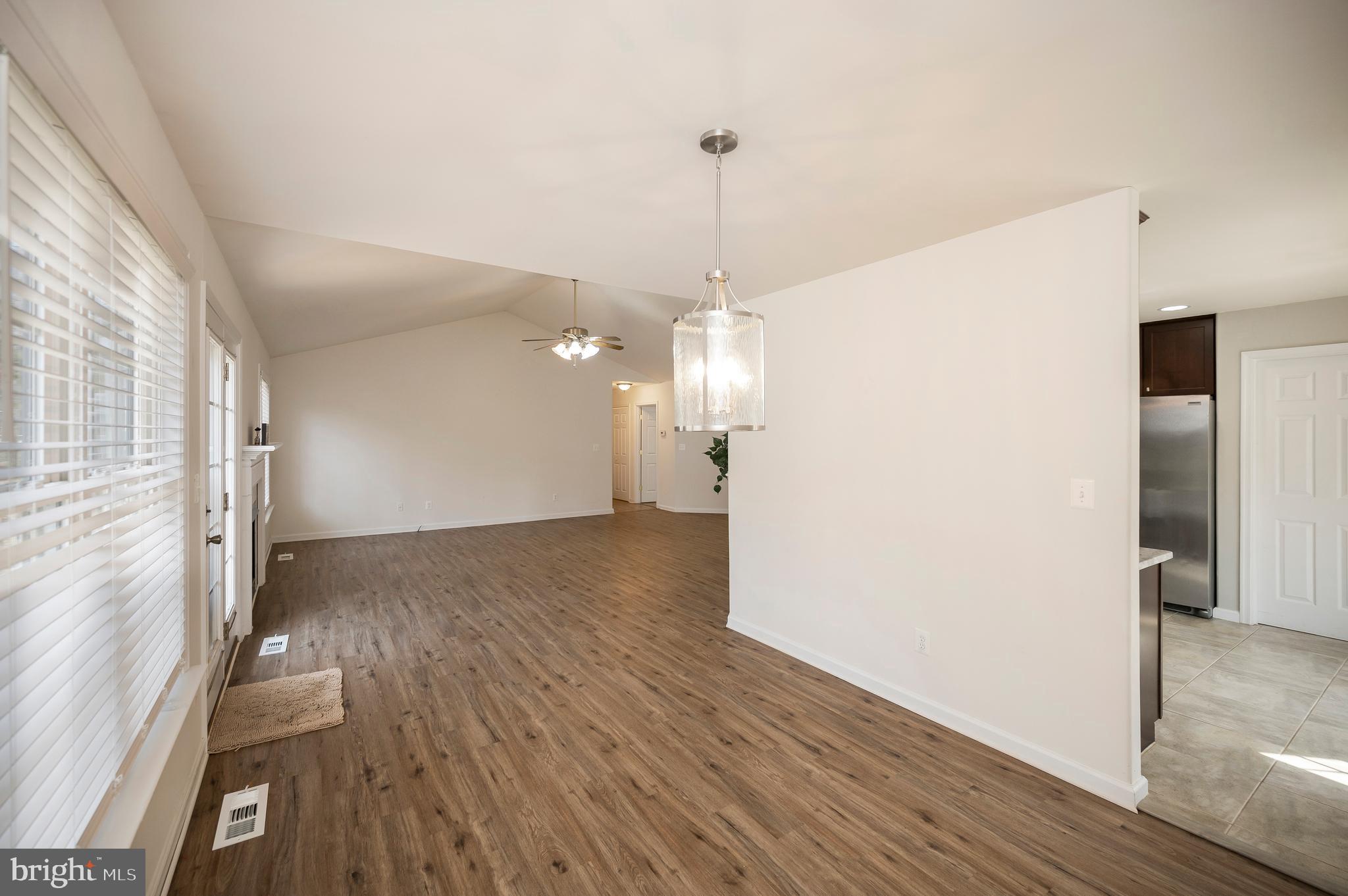 105 ASPEN COURT