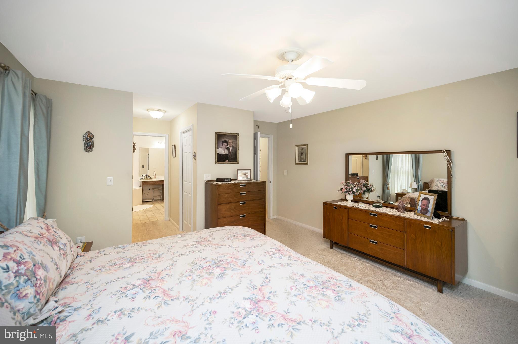 2908 LAKEVIEW PARKWAY