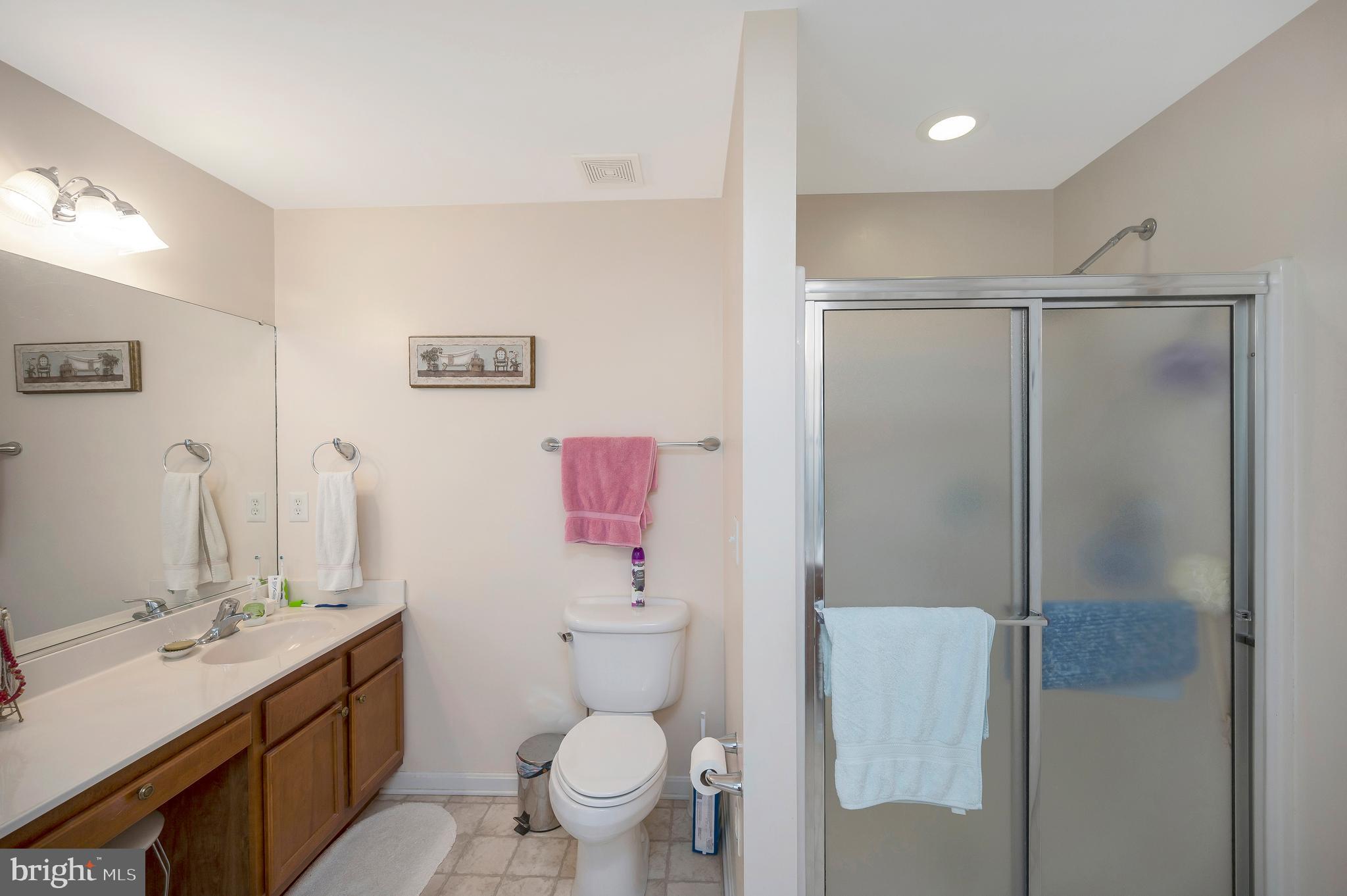 2908 LAKEVIEW PARKWAY