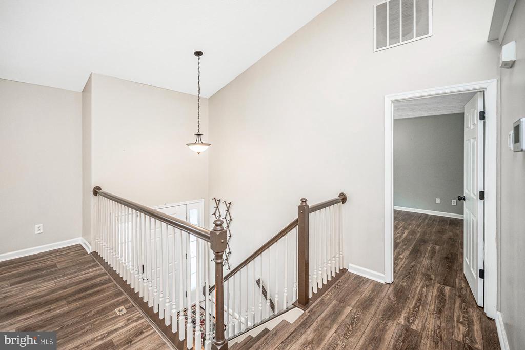 305 BIRDIE ROAD