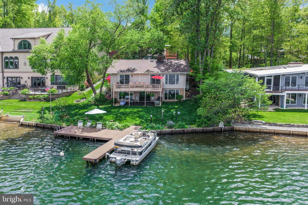 126 GREEN SPRING ROAD