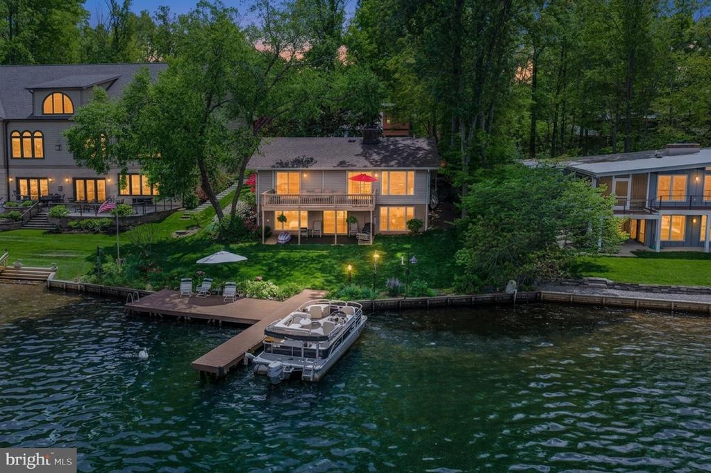 126 GREEN SPRING ROAD