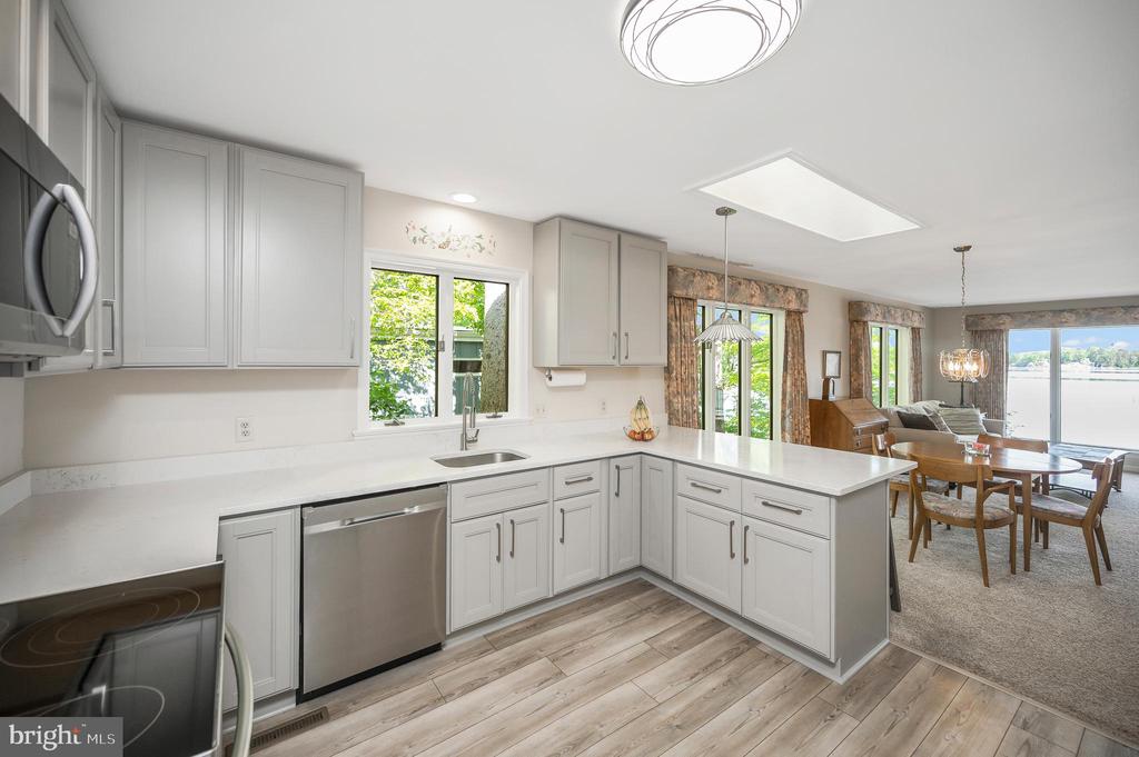 126 GREEN SPRING ROAD