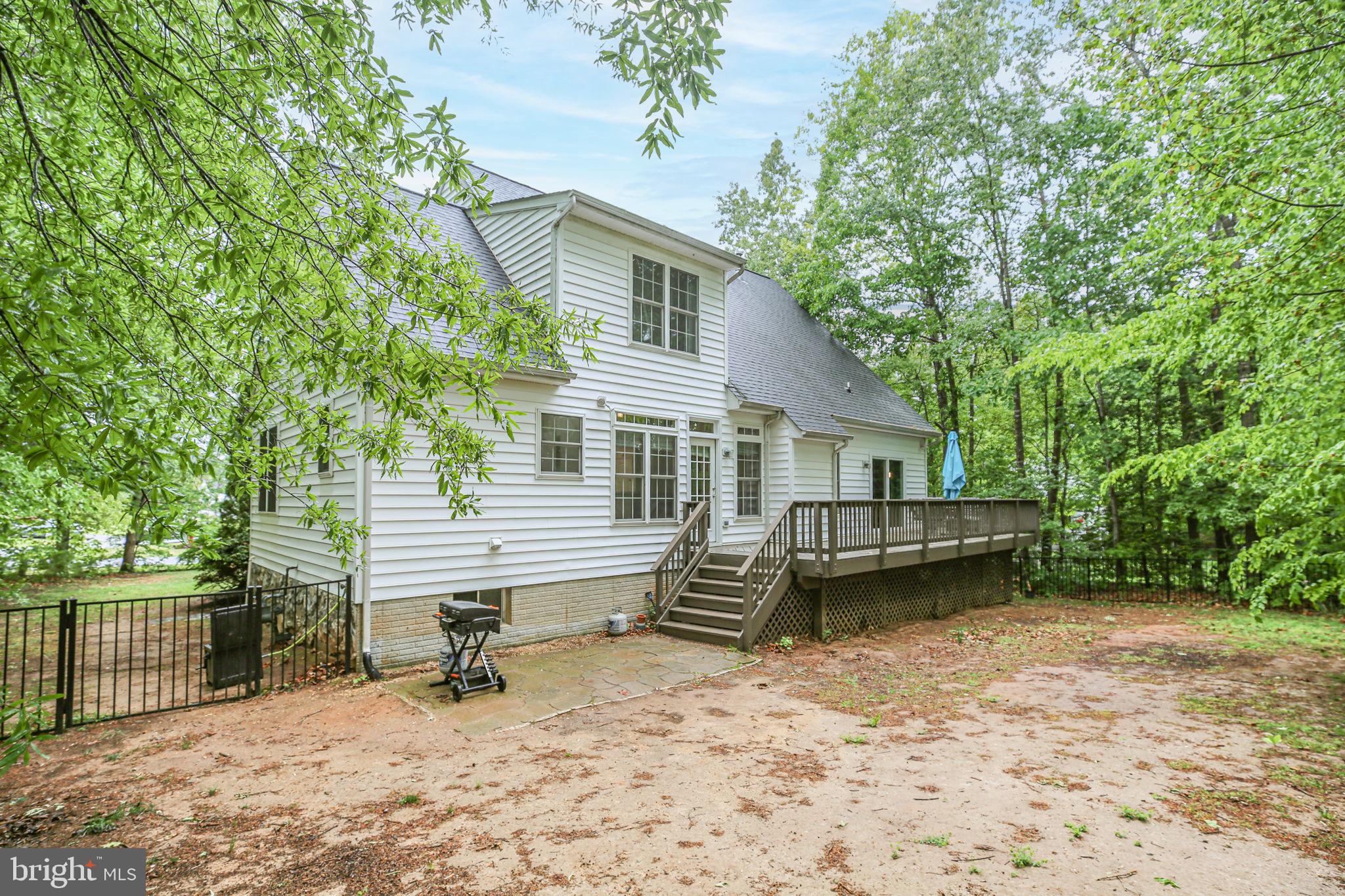 1472 MORRIS POND DRIVE
