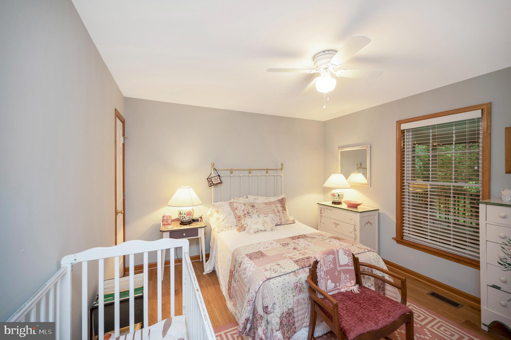 2402 LAKEVIEW PARKWAY