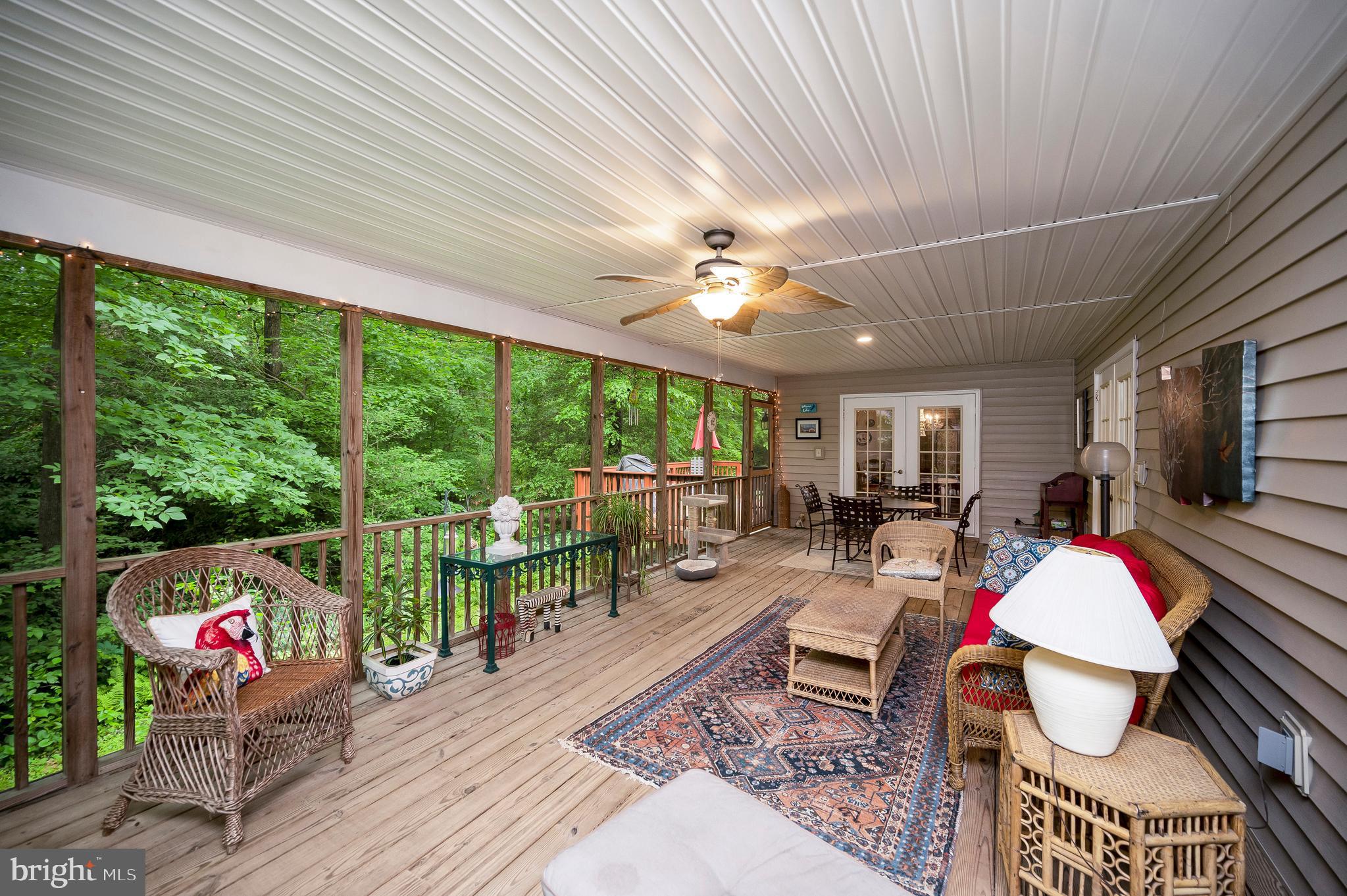 2402 LAKEVIEW PARKWAY
